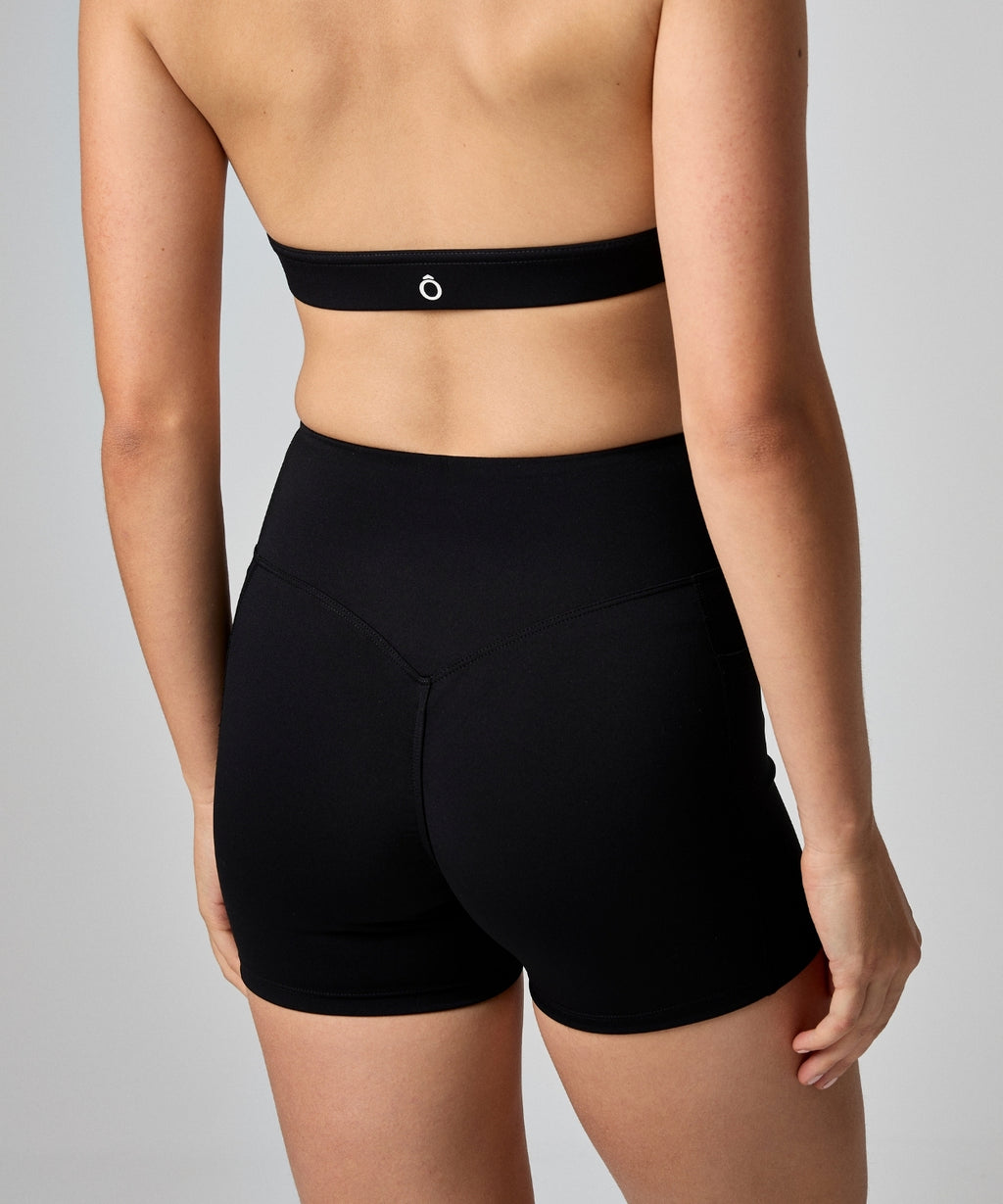 Zena Top in Black, back view, ÔNNE activewear