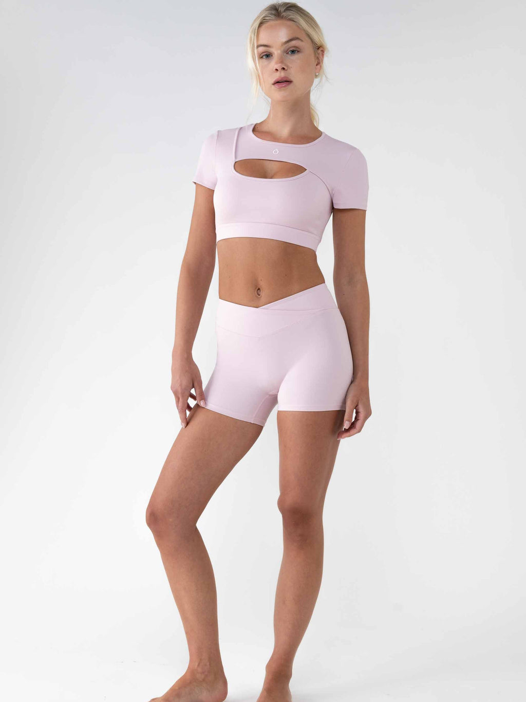 Race Shorts in Peach Pink, ÔNNE activewear