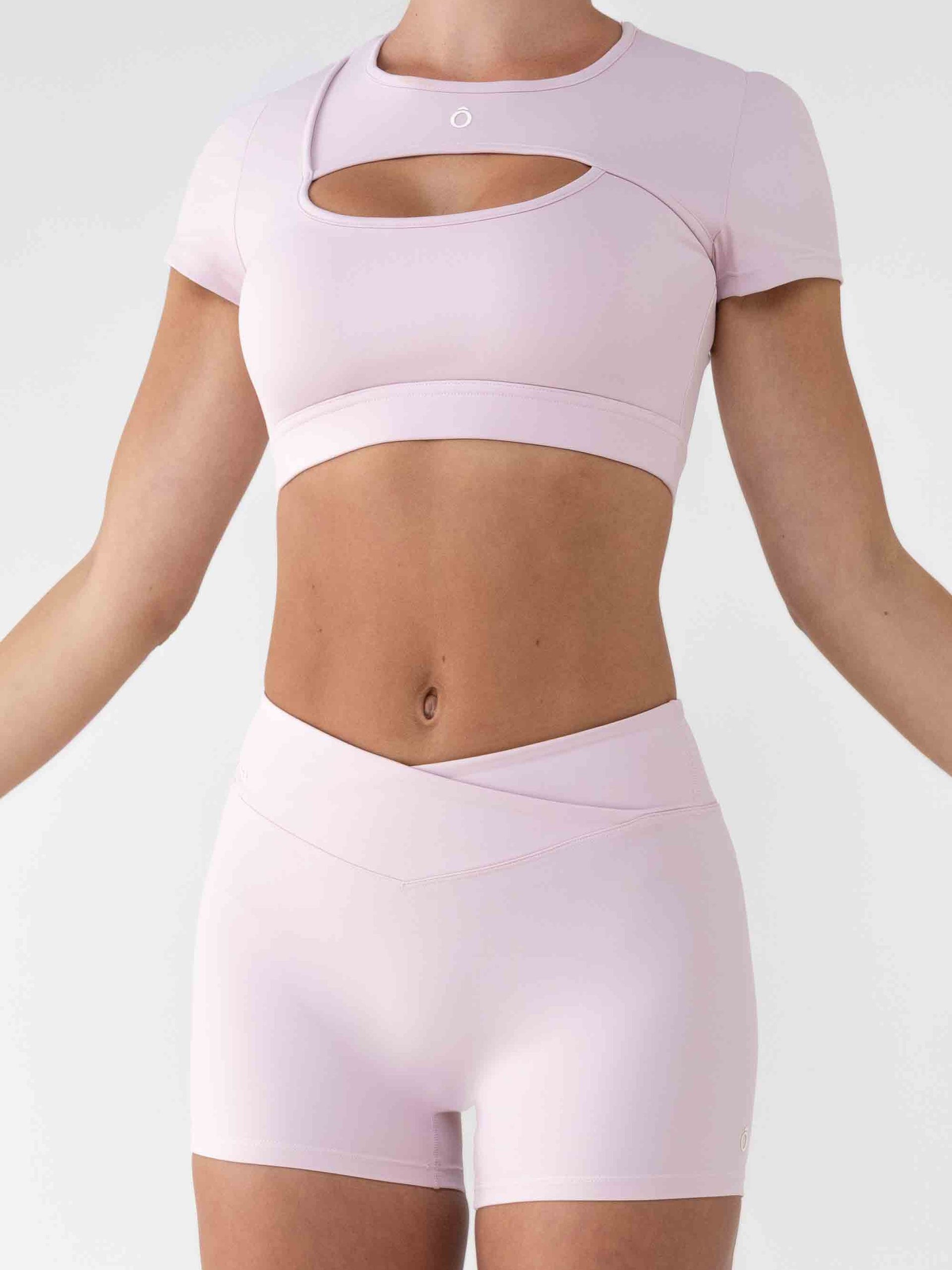 Muse Top in Peach Pink, ÔNNE activewear